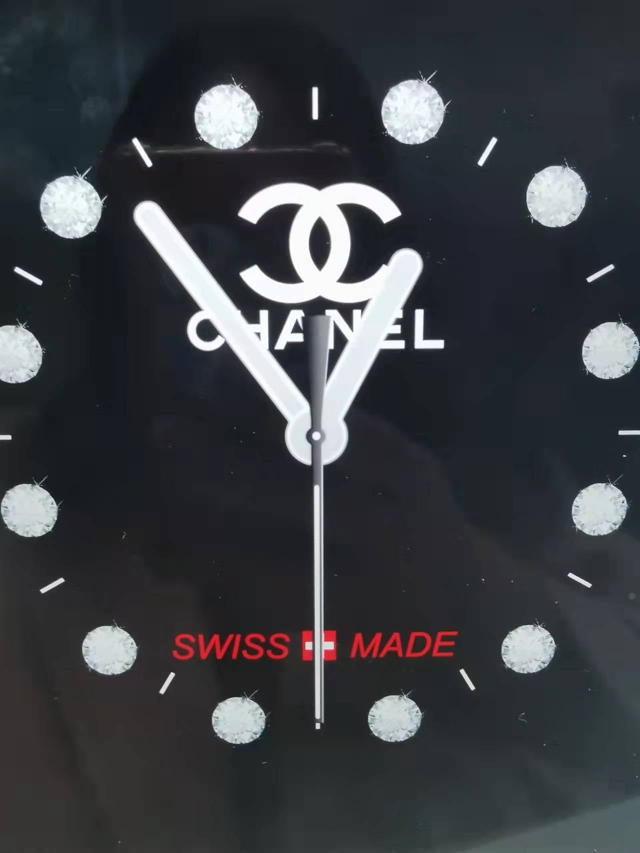 Chanel watch online face